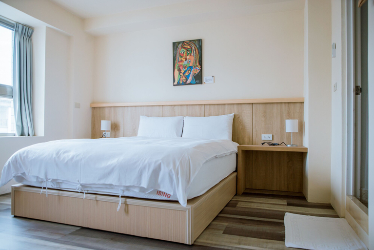 Bedroom 3, Ising Hotel, Taitung