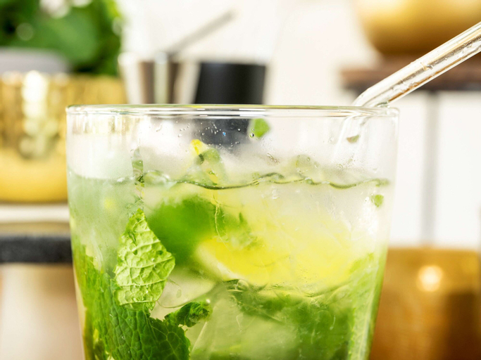 Food & Drinks 6