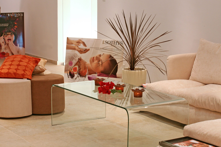 Others 5, Aphrodite Sands