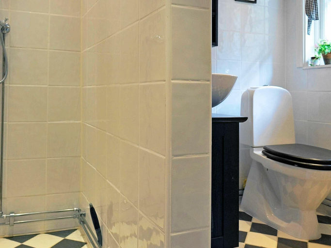Bathroom 4, Holiday Home in Ödsmål, Stenungsund