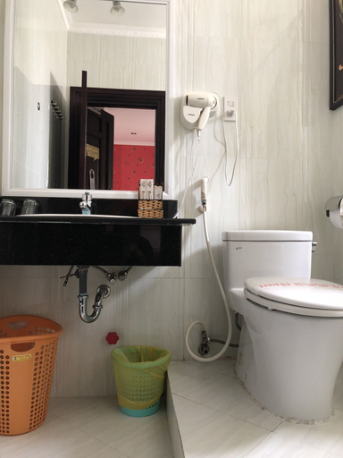 Bathroom 4, Linh Phuong 2 Hotel, Ninh Kiều