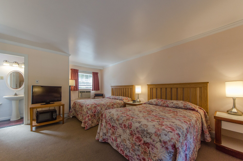 Bedroom 4, Hyland Motor Inn, Cape May