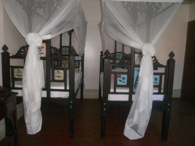 Bedroom 2, Asmini Palace Hotel, Mjini