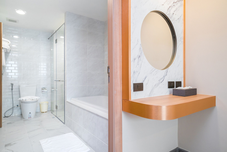 Bathroom 5, KK Karon Kata Boutique Hotel, Phuket Island