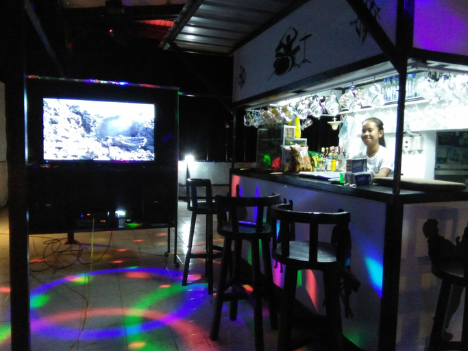 Food & Drinks 5, Western Highway Lodge, Marabut