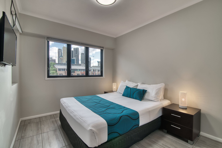 Bedroom 2, Central Brunswick Apartment Hotel, Fortitude Valley