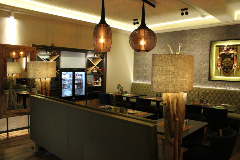 Food & Drinks 5, Zum Schlossberg, Merzig-Wadern