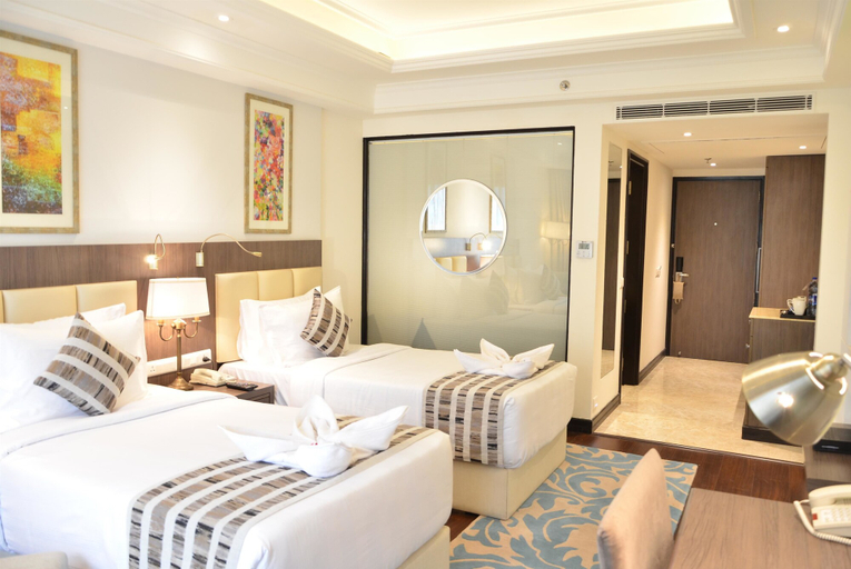 Bedroom 2, Ramada by Wyndham Kasauli, Solan