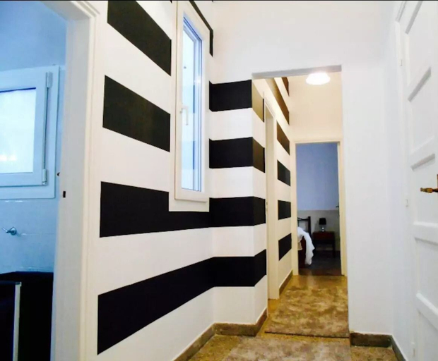 Others 5, Acropolis detached house, Attica
