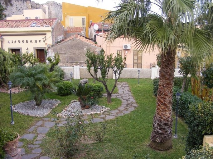 Exterior & Views 2, L' Antico Borgo, Messina