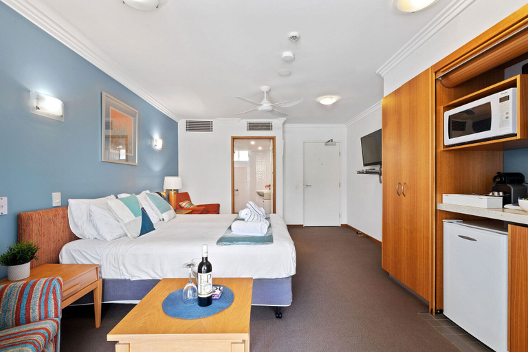 Bedroom 3, 1BR Coolum Beach Escape Courtyard Pool Spa Tennis, Maroochy - Coastal North
