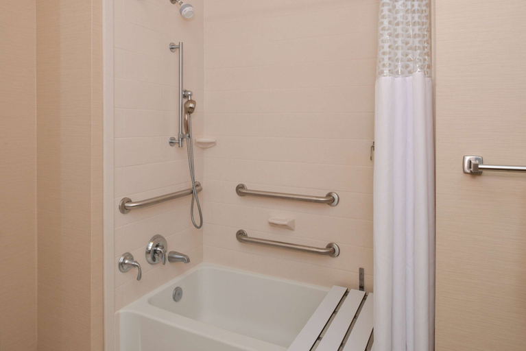 Bathroom 4, Hampton Inn & Suites Ocala, Marion