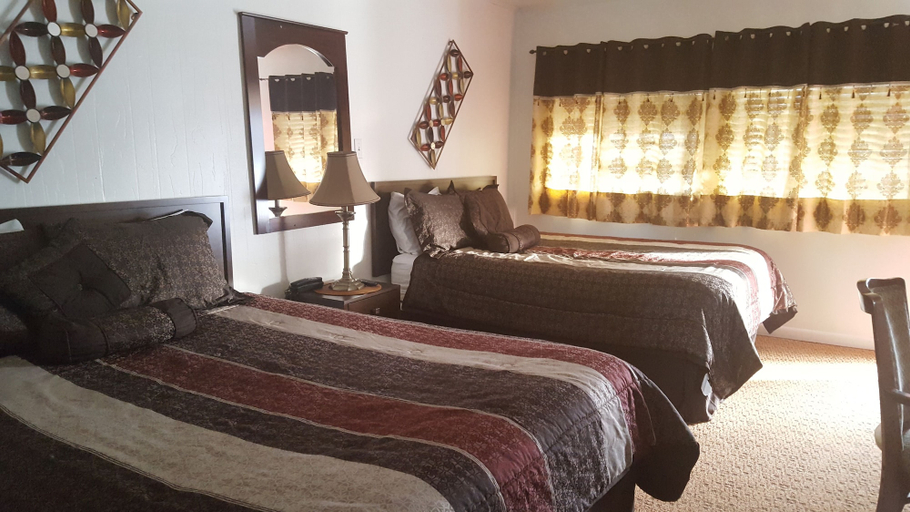 Bedroom 2, Sonoma Lodge, Deschutes