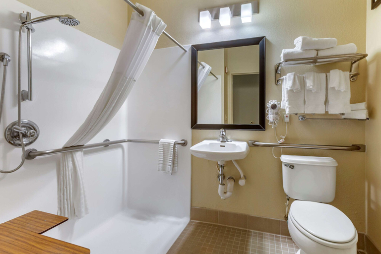 Bathroom 4, Comfort Inn & Suites North Tucson - Marana, Pima