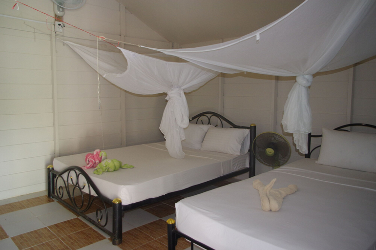 Bedroom 3, Thai House Beach Resort, Ko Lanta