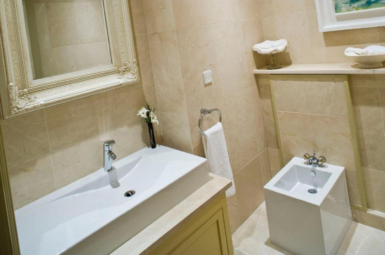 Bathroom 5, Knockranny House Hotel and Spa