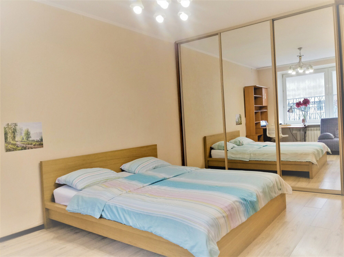 Bedroom 1, Istok Apartments, Southern