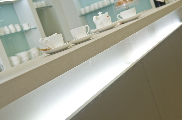 Others 5, Hotel di Varese, Varese