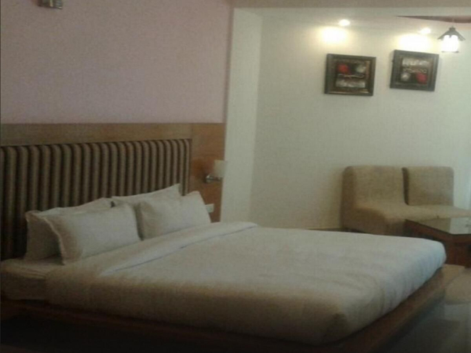 Bedroom 4, Hotel Padmini Palace, Dehradun