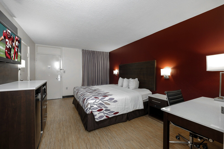 Bedroom 3, Red Roof Inn Gadsden, Etowah