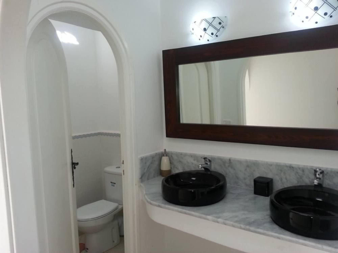 Bathroom 3, Maamoura Beach House, Beni Khiar