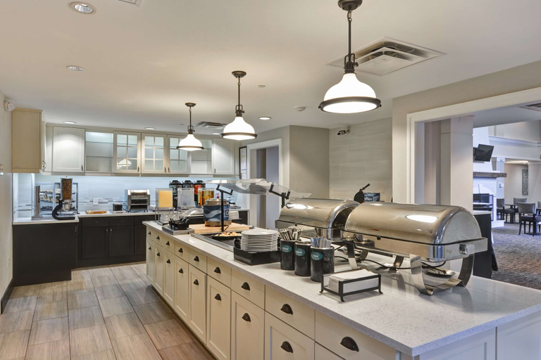Food & Drinks 5, Homewood Suites by Hilton Aurora Naperville, Dupage