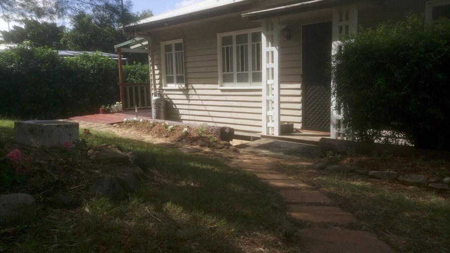 Exterior & Views, Boonah Cottage, Boonah
