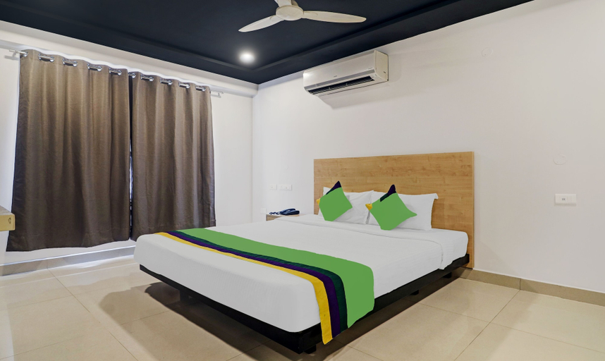 Bedroom 1, Treebo Trend Halcyon Hitech City, Hyderabad