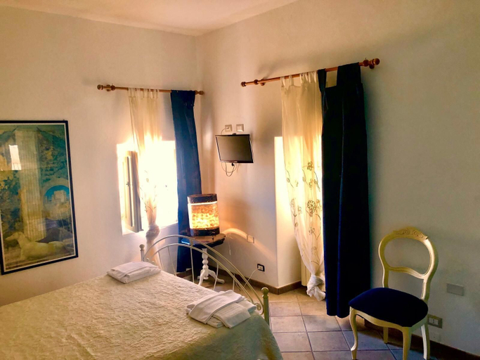 Room 2, Aparthotel Palazzo Pantaleo, Lecce