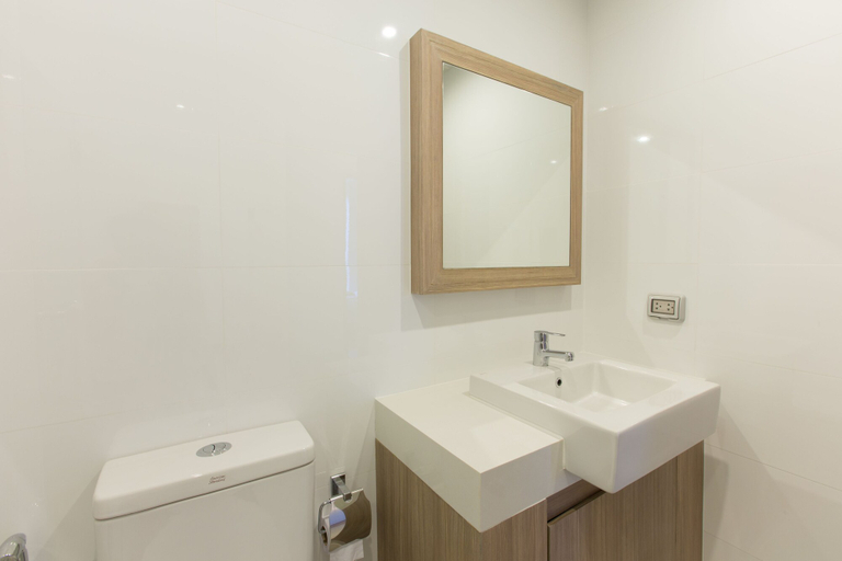 Bathroom 4, Sugar Palm Residence, Phuket Island