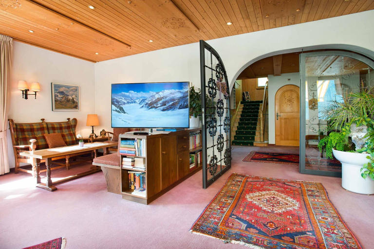 Others 5, Hotel Sonnenberg, Interlaken