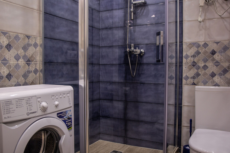 Bathroom 4, More Apartments na Stanislavskogo 1A - 2, Sochi gorsovet