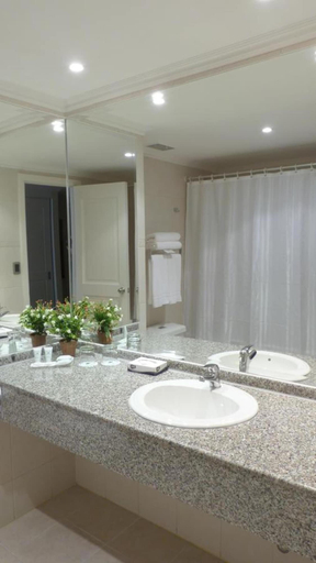 Bathroom 4, Hotel Diego De Almagro Concepcion, Concepción