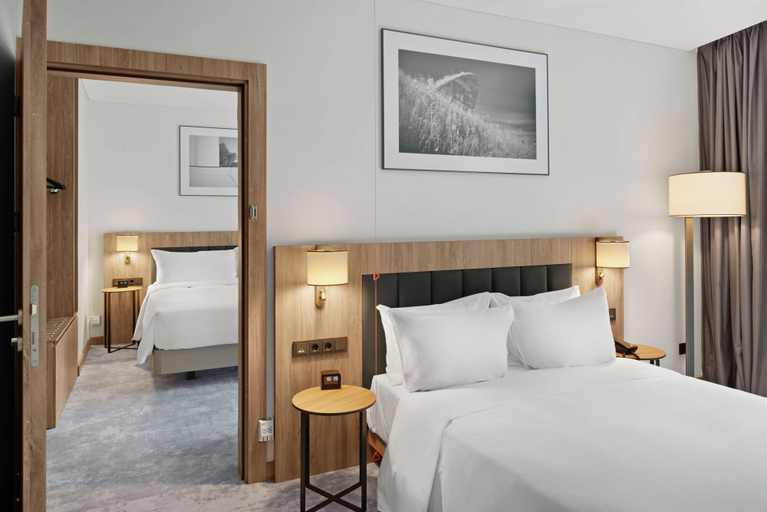 Bedroom 2, Hilton Garden Inn Vilnius City Centre, Vilniaus