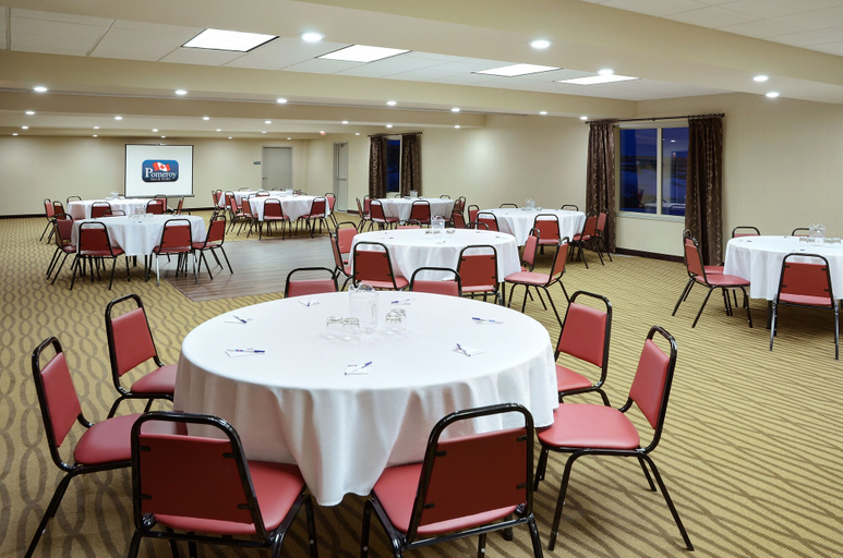 Food & Drinks 5, Pomeroy Inn And Suites Vermilion, Division No. 10