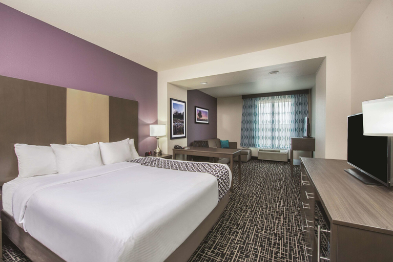 Bedroom 3, La Quinta Inn & Suites by Wyndham Enid, Garfield