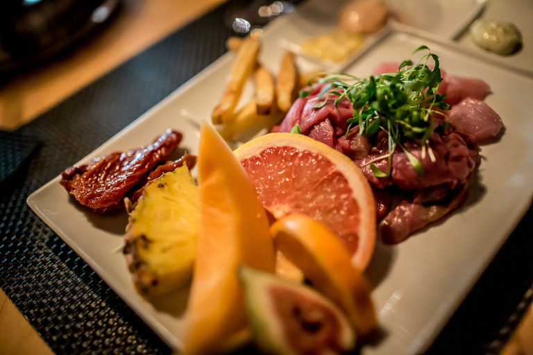 Food & Drinks 5, Eiger Guest House Grindelwald, Interlaken