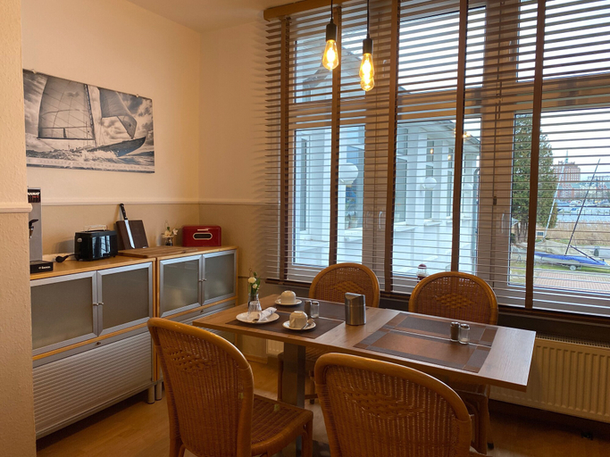 Food & Drinks 4, Hotel Pension Zum Alten Fährhaus, Rostock