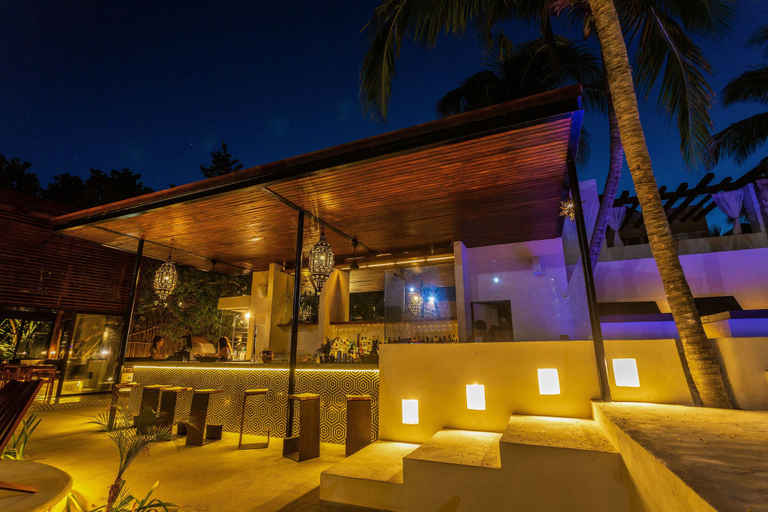 Exterior & Views 2, Lotus Beach Hotel - Adults Only, Isla Mujeres
