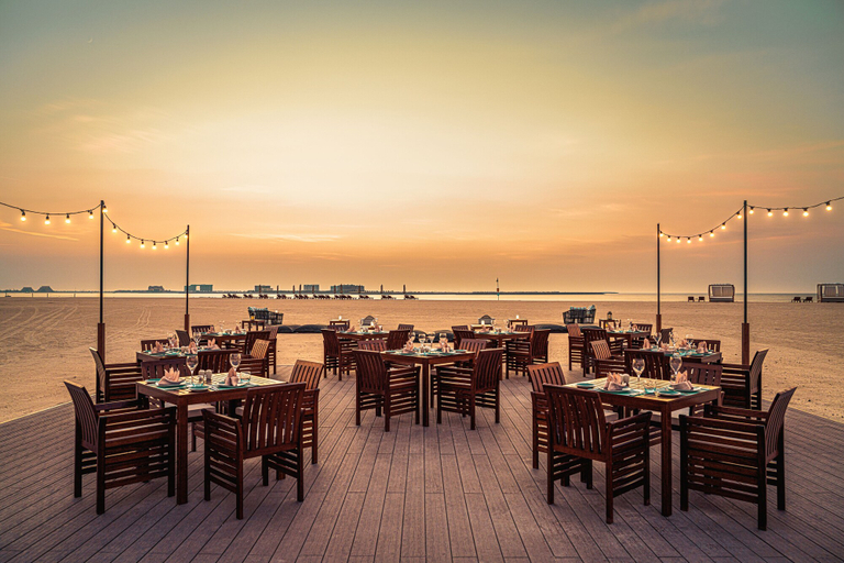 Food & Drinks 4, The Ritz-Carlton Ras Al Khaimah, Al Hamra Beach, Ras Al Khaimah