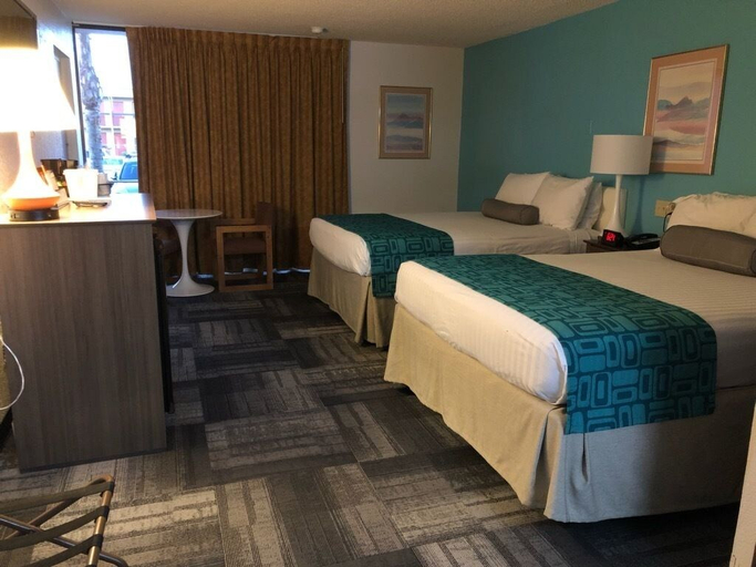Bedroom 3, Howard Johnson by Wyndham Winter Haven FL, Polk