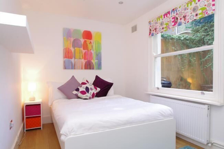 Bedroom 3, The London Agent Kensington Comeragh, London