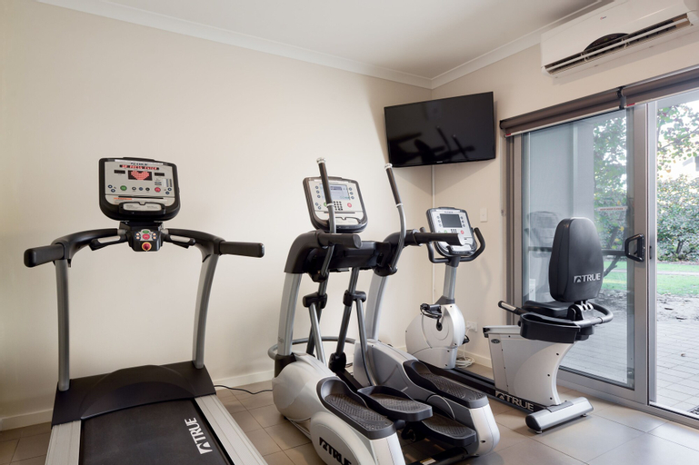 Airport Apartments by Aurum, Belmont