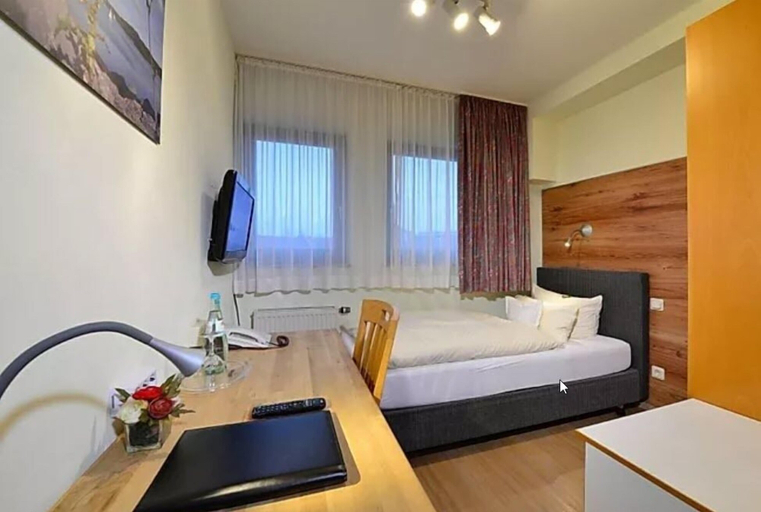 Bedroom 4, Hotel Hansen, Rheinisch-Bergischer Kreis