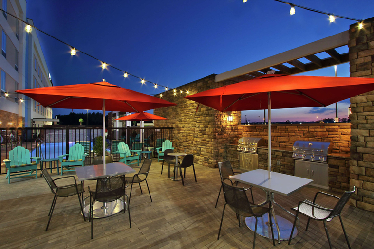 Food & Drinks 4, Home2 Suites by Hilton Mobile International Airport, Mobile