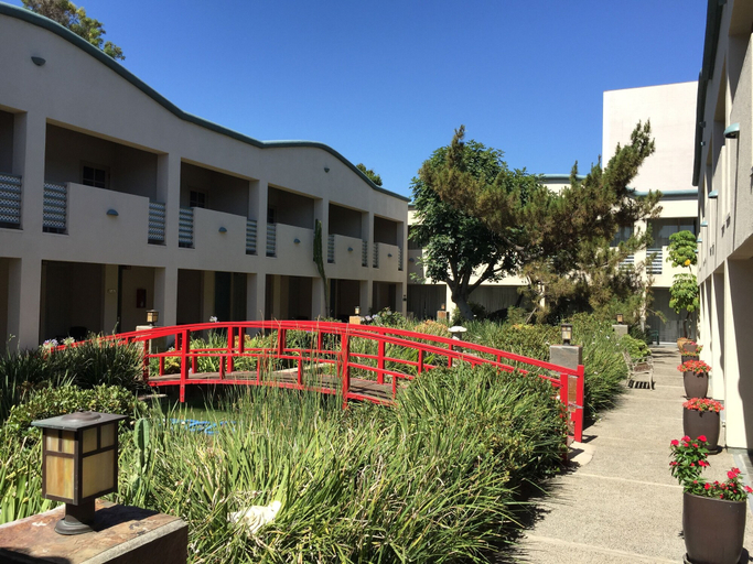 Exterior & Views 3, Mikado Hotel - Universal Studios/Burbank, Los Angeles
