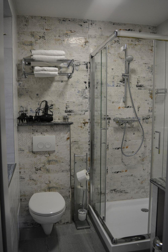 Bathroom 4, Wels Inn Hotel, Wels
