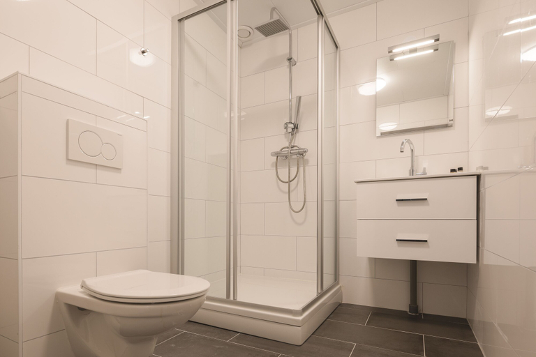 Bathroom 4, MyCityLofts - Eendrachtsweg, Rotterdam