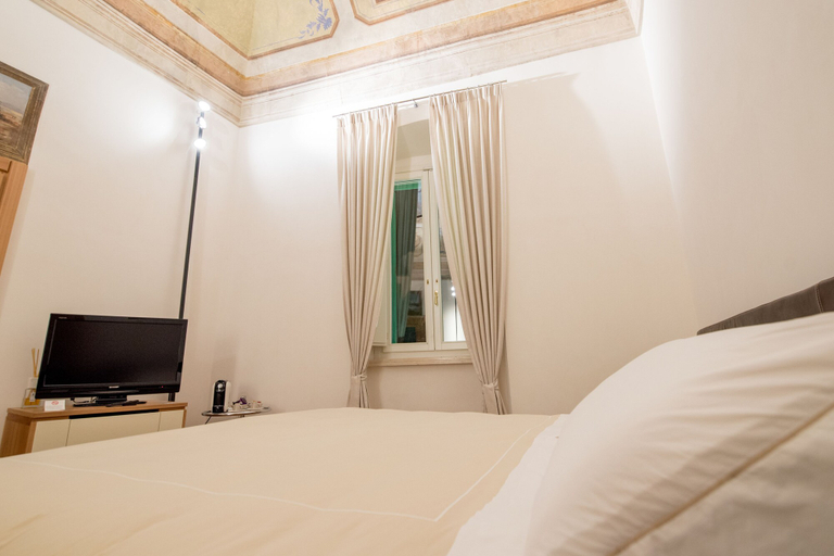 Bedroom 2, Dimora Intini, Bari