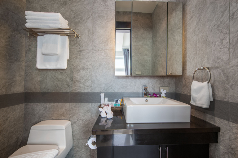 Bathroom 5, Colibri Pool Villa Pattaya, Pattaya
